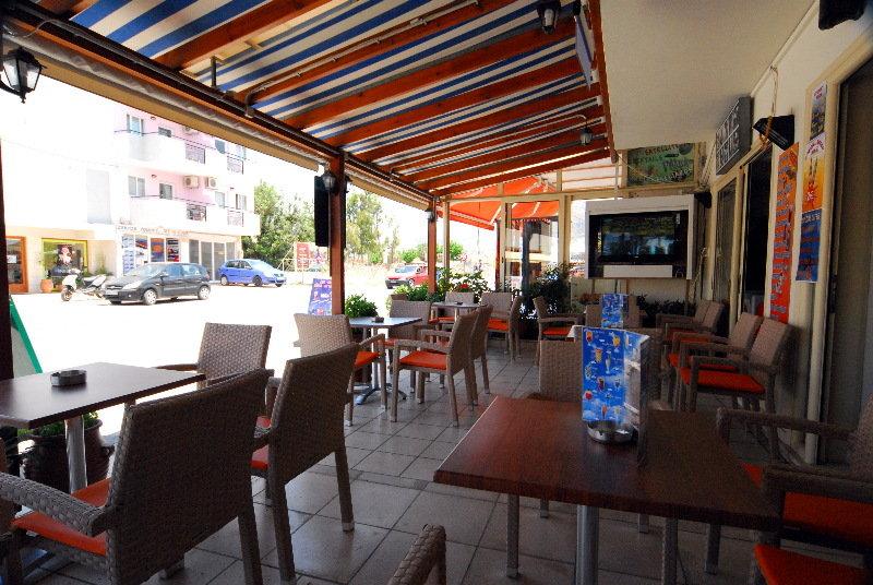 Acropolis Apartments Hersonissos  Eksteriør billede