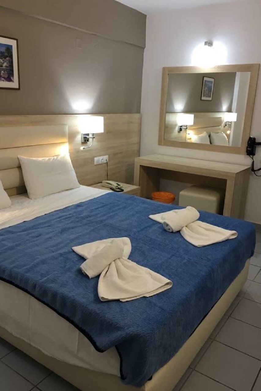 Acropolis Apartments Hersonissos  Eksteriør billede