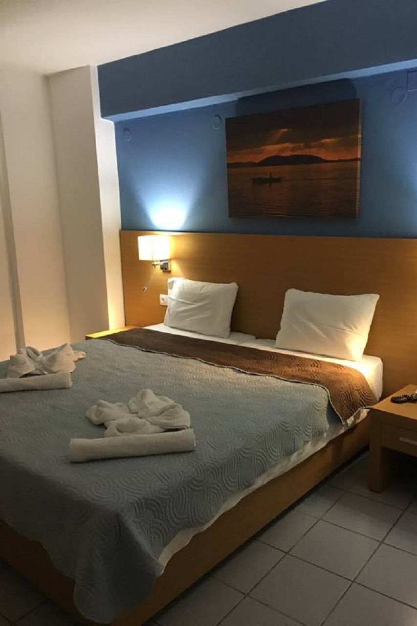Acropolis Apartments Hersonissos  Eksteriør billede